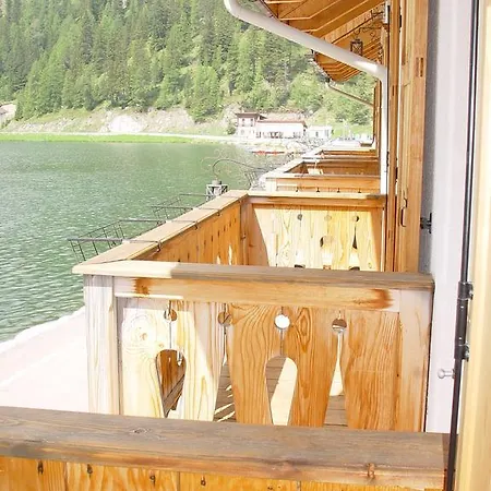 坎资湖畔旅馆 酒店 3*