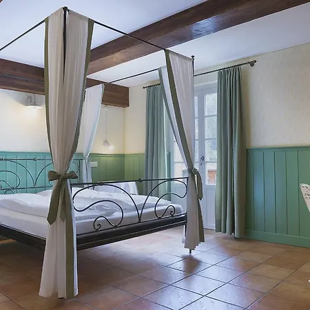 坎资湖畔旅馆 米苏丽娜